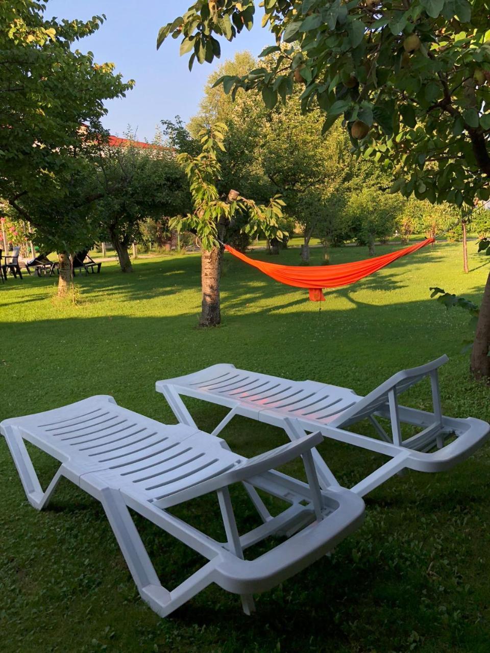 Galeria In The Garden Hotel Plovdiv Luaran gambar